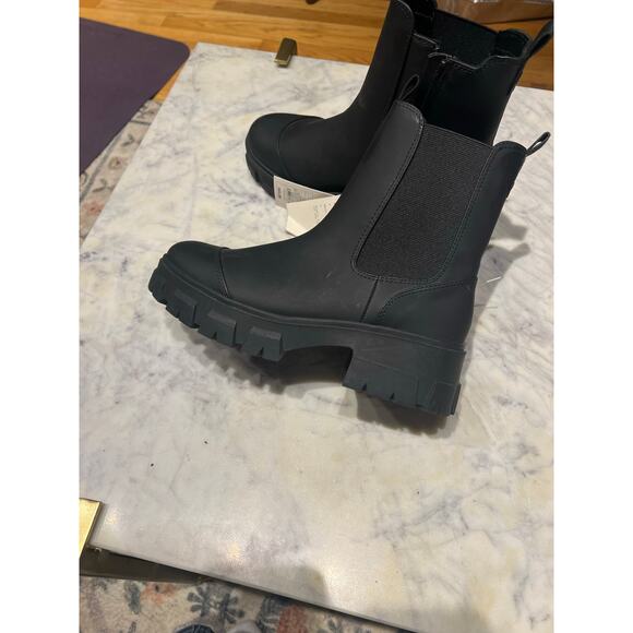 Target A New Day 7.5 Boots Rainboots Waterproof - Picture 3 of 9